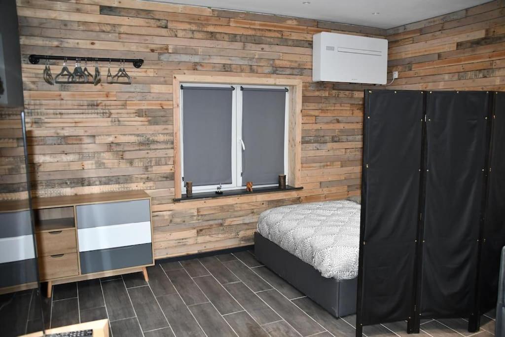 Logement In Wood بروغيليتي المظهر الخارجي الصورة