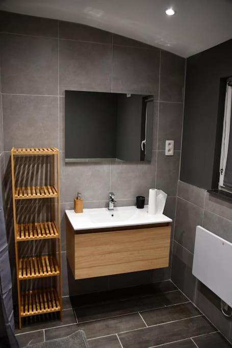 Logement In Wood بروغيليتي المظهر الخارجي الصورة